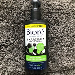 Biore Charcoal Deep Pore Cleanser